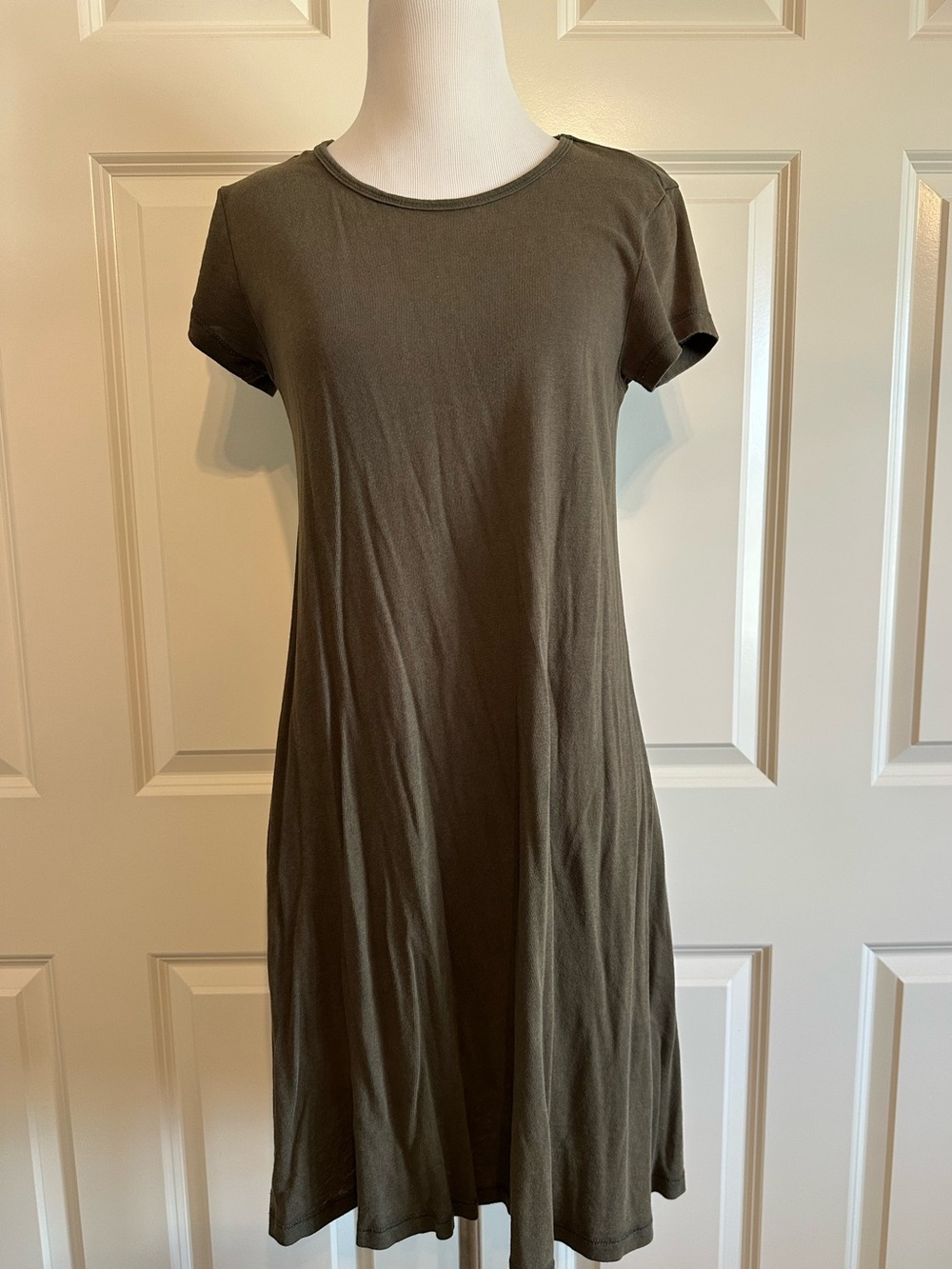 Z Supply Olive Short Sleeve Dress